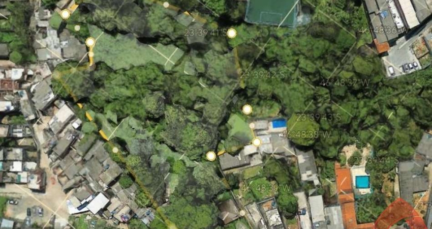 Terreno com Casa à venda - Jardim São Marcos - Embu das Artes