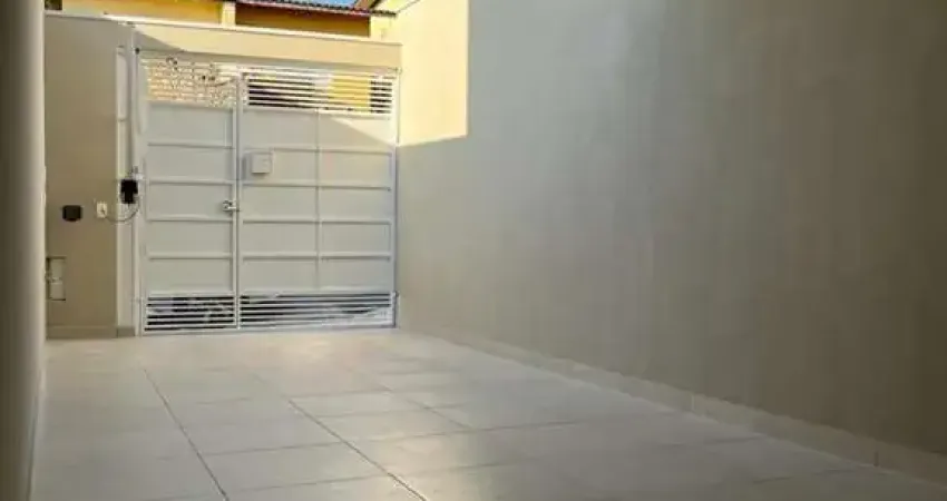 Sobrado de 3 dormitórios com vaga de garagem - Jardim Catanduva