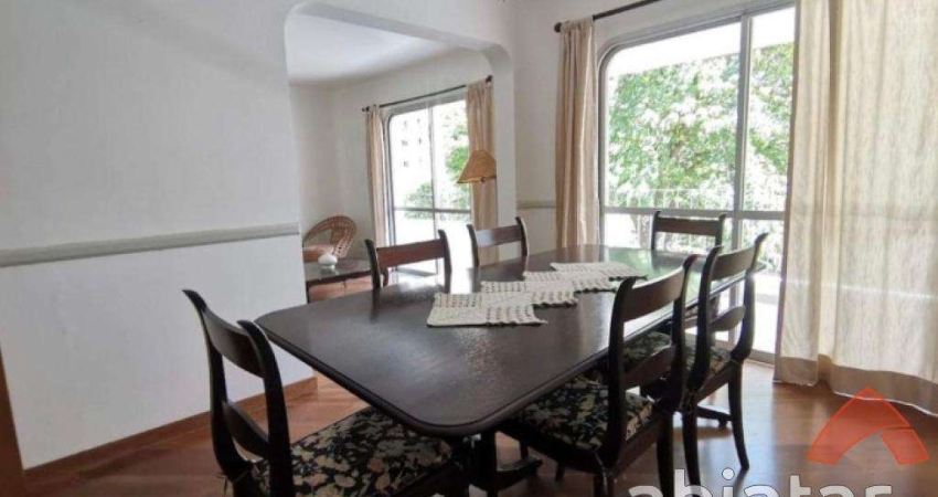 Apartamento no Morumbi, 4 Dormitórios, 2 Suítes, 3 Vagas e Varanda 210 m²