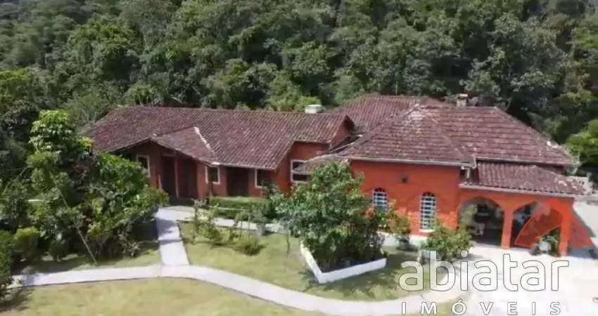 Fazenda à venda na Rua Arlindo dos Santos, Loteamento Chácara Parque Oriente, Embu-Guaçu
