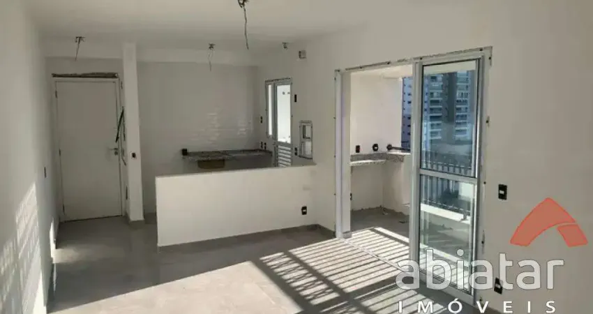Apartamento a venda 77 m² 3 dormitórios, 1suíte, 2 vagas na Vila Suzana - SP