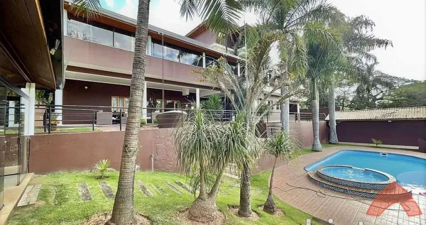 Casa com 5 quartos à venda na Rua da Ferradura, Chácara Santa Lúcia, Carapicuíba
