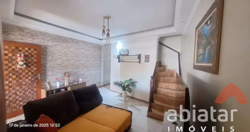 Sobrado à Venda no Jardim Record – 2 Dorms, Terraço Amplo e Escritório com Renda Extra