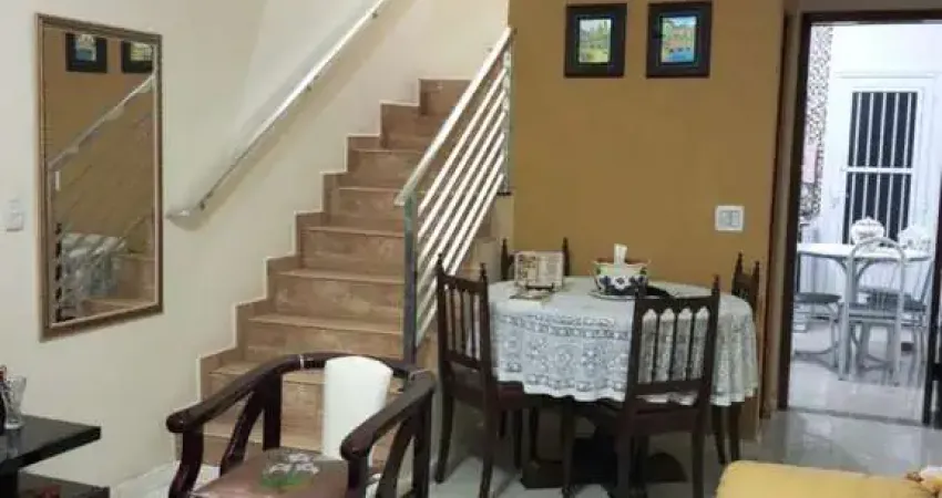 Sobrado à Venda no Jardim Monte Alegre com 2 Dormitórios e 109m² – Taboão da Serra/SP