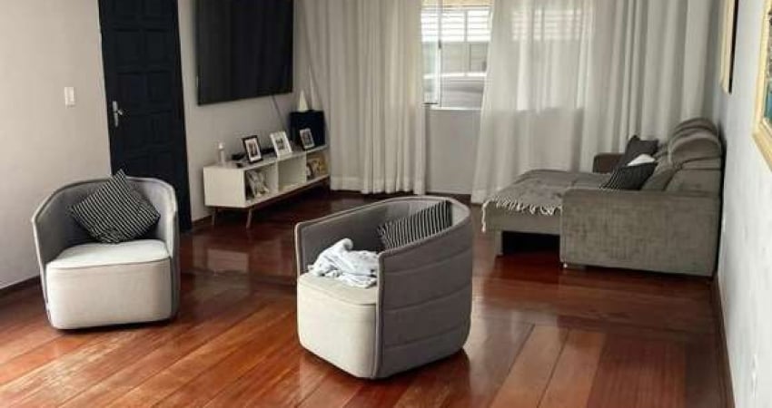 Sobrado à Venda na Vila Pirajussara – 271m², 3 Dorms, Suíte e Salão com Churrasqueira