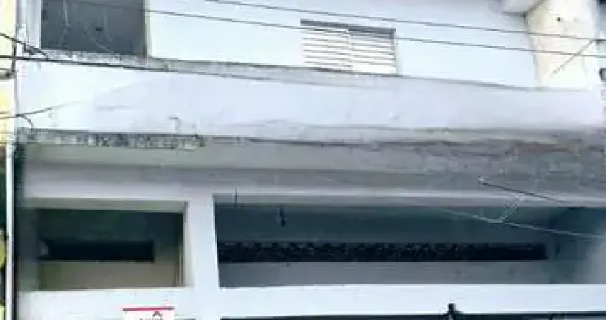 Casa à venda no Embú das Artes em excelente localização