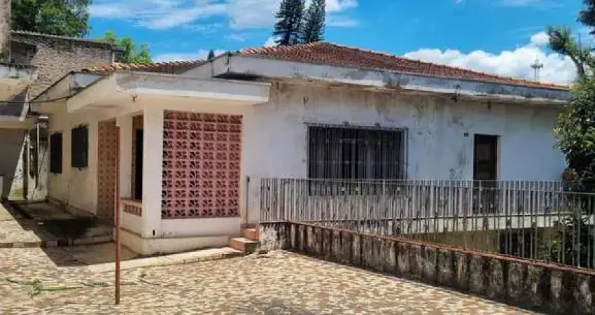 CASA COMERCIAL E RESIDENCIAL - CENTRO - EMBU DAS ARTES