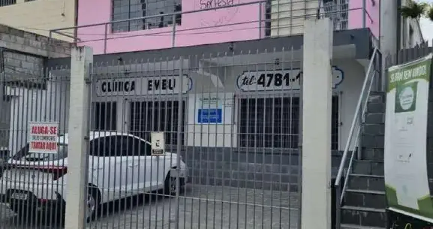 Sala comercial de 13m²  ideal para escritórios, consultórios, estética ou atendimentos.