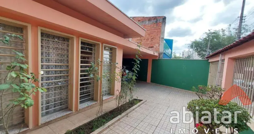 Casa Térrea à Venda – Jardim Jussara, São Paulo - SP