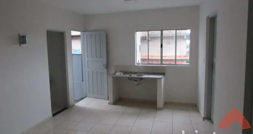 Casa com 2 quartos para alugar na Rua Enus Araújo, Jardim Panorama, Taboão da Serra