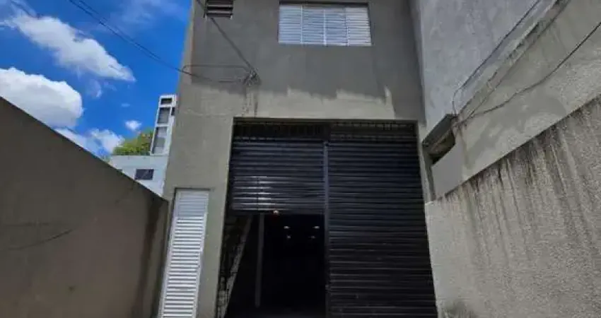 Salão comercial para locação no parque laguna, taboão da serra amplo e bem localizado