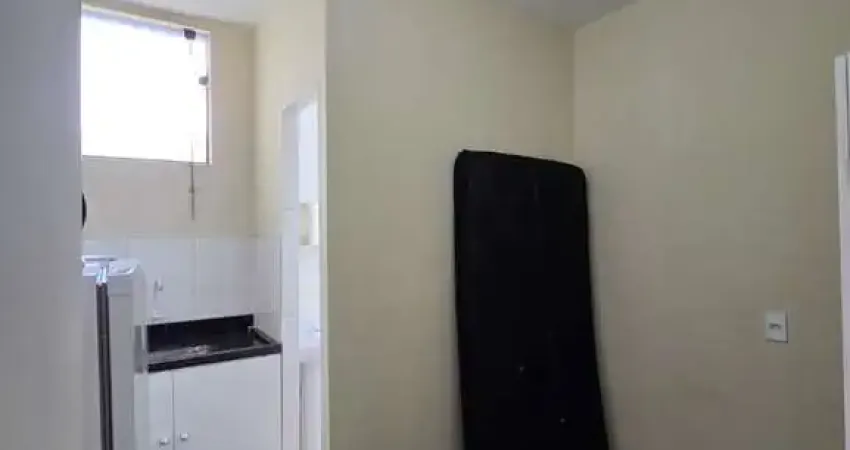 Kitnet mobiliada para locação com 20m² no Jardim Maria Rosa Taboão da Serra/SP