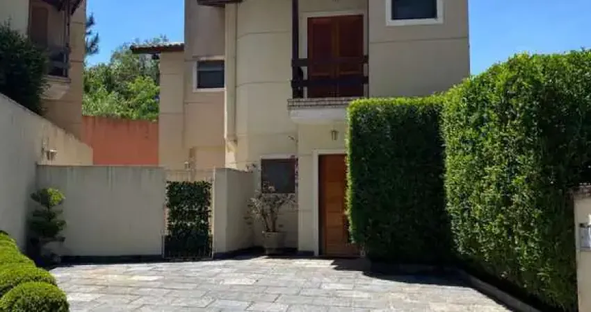 Casa com 3 quartos à venda na Rua das Camélias, Parque Assunção, Taboão da Serra
