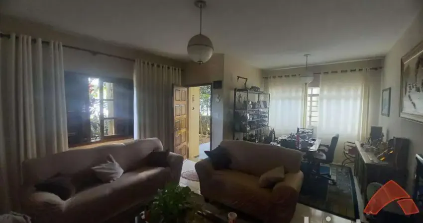 Casa com 3 quartos à venda na Rua Salvador de Almeida, Vila Pirajussara, São Paulo