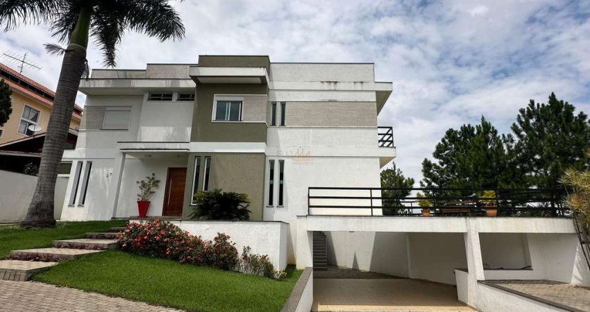 Casa de Condomínio - Aruã - 415 m² - 4 Suítes - 6 vagas