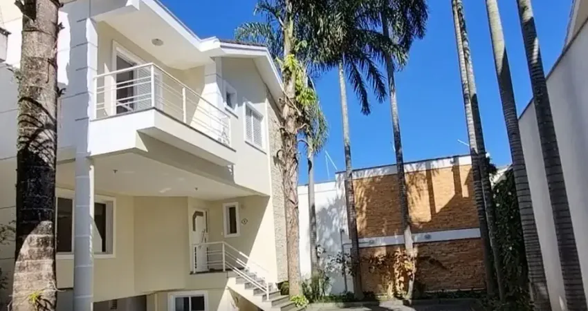 Casa no condomínio Residencial Vila Verde para venda e locação com 4 quartos, sendo 3 suítes, 312m²