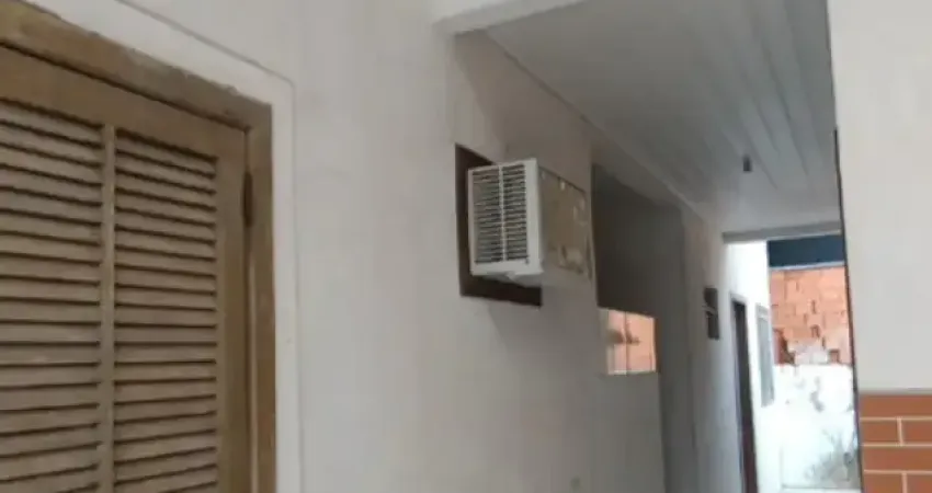 Casa  com 3 quartos e duas suites a venda balneario de canoas em pontal do pr