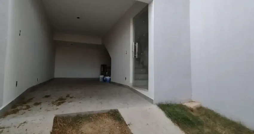 Casa com 2 quartos à venda na Rua Radialista Delson Amanda, 268, Céu Azul, Belo Horizonte