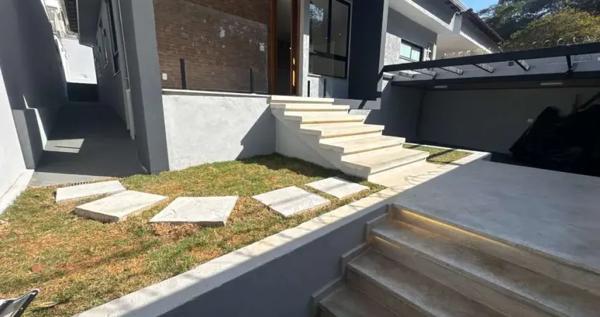 Casa com 3 quartos à venda na Hebert Brant Aleixo, 82, Itapoã, Belo Horizonte