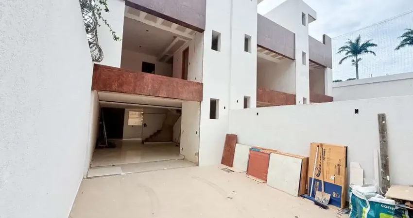 Casa com 3 quartos à venda na Rua Ministro Oliveira Salazar, 1, Santa Mônica, Belo Horizonte