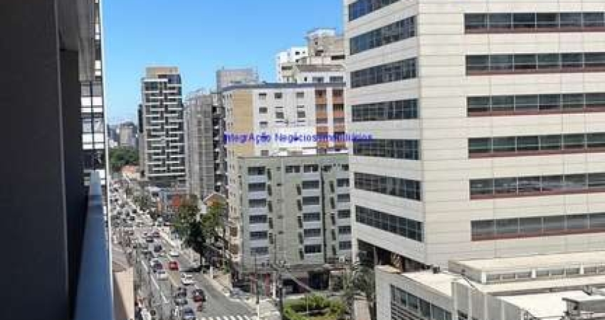 Conjunto Comercial 38m² e 01 banheiro.  Condomínio com portaria e recepção.  Excelente localização, entre as Ruas Tutóia, Manuel da Nobrega