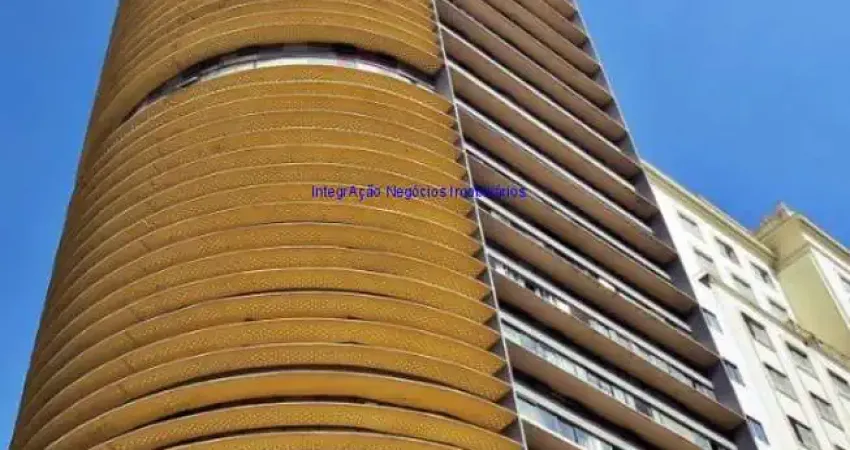 Apartamento 38m², 01 dormitório e 01 banheiro.  Condomínio com portaria.  Excelente localização á 6 minutos andando para a estação do metrô Luz