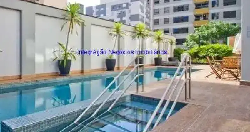 Apartamento Studio MOBILIADO 42m², 01 dormitório, 01 banheiro e 01 vaga na garagem.  Condomínio com portaria, segurança 24hrs, piscina, salão de festa