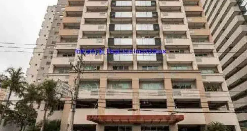 Conjunto comercial 47m², 01 copa, 01 banheiro e 01 vaga de garagem.  Condomínio com portaria, segurança e recepção.  Excelente localização