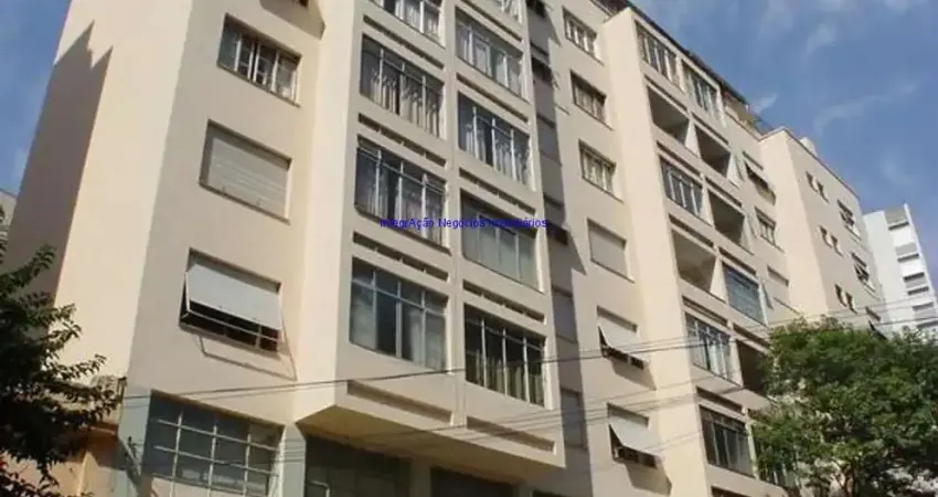 Studio 30m², 01 dormitório e 01 banheiro.  Condomínio com Segurança e Portaria.  Excelente localização á 7 minutos andando para a Estação do Metrô