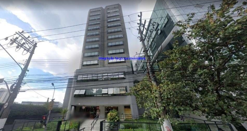 Conjunto Comercial 340m², 01 copa, 03 banheiros e 06 vagas na garagem.  Condomínio com recepção e segurança 24hrs.  Excelente localização