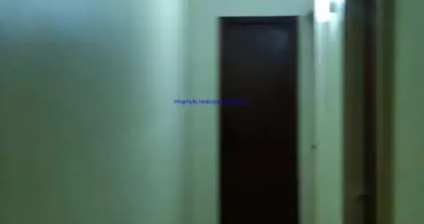 Condomínio com recepção e segurança. Excelente localização á 10 minutos andando para a estação do metrô Higienópolis-Mackenzie;