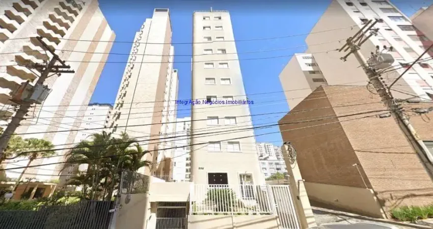 Apartamento 44m², 01 dormitório, 01 banheiro e 01 vaga na garagem.  Condomínio com portaria, segurança 24hrs e salão de festa.  Excelente localização