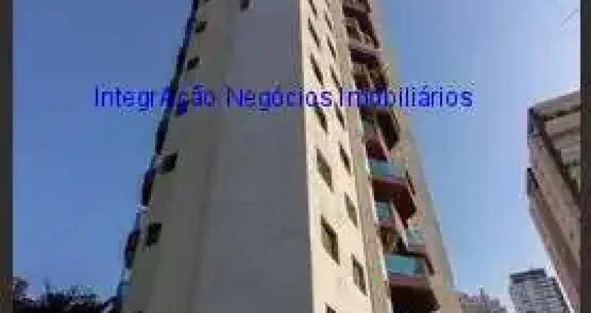 Apartamento 164m², 04 dormitórios (sendo 03 suítes), 04 banheiros e 03 vagas na garagem.  Condomínio com portaria, segurança 24hrs, piscina.