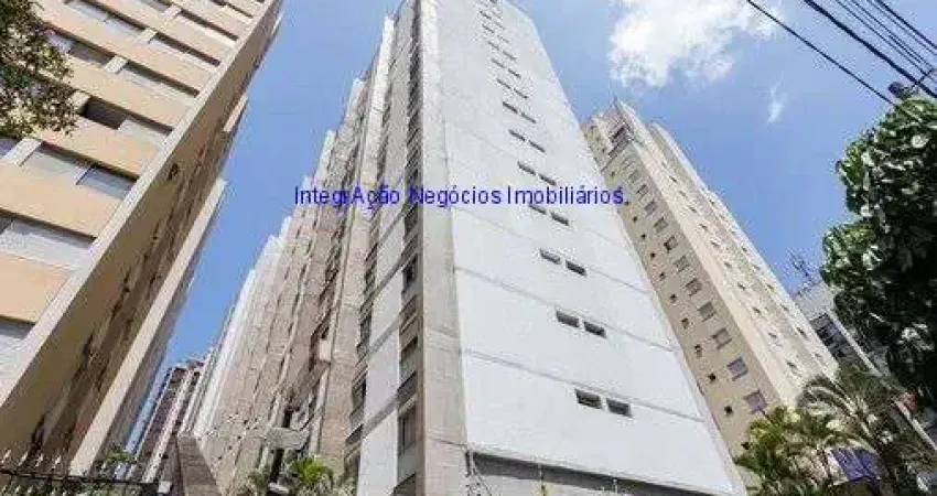 Apartamento 112m², 03 dormitórios (sendo 01 suíte), 02 banheiros e 01 vaga na garagem.  Condomínio com portaria, segurança 24hrs, salão de festa.