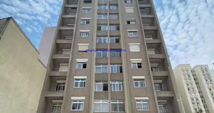 Apartamento 85m², 02 dormitórios (sendo 01 suíte), 03 banheiros e 01 vaga na garagem.    Condomínio com portaria24hrs, salão de festa e playground.