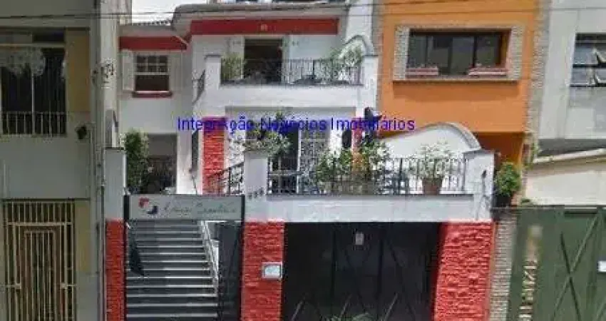 Sobrado comercial 476m², 3 pavimentos com salões e 05 banheiros. excelente localização á 6 minutos andando para a estação do metrô consolação;