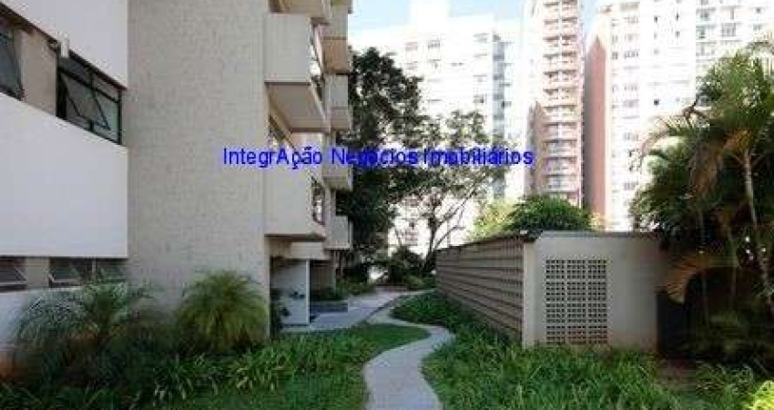 Apartamento 44m², 01 dormitório, 01 banheiro e 01 vaga na garagem.  Condomínio com portaria 24hrs, piscina, salão de festa e academia.