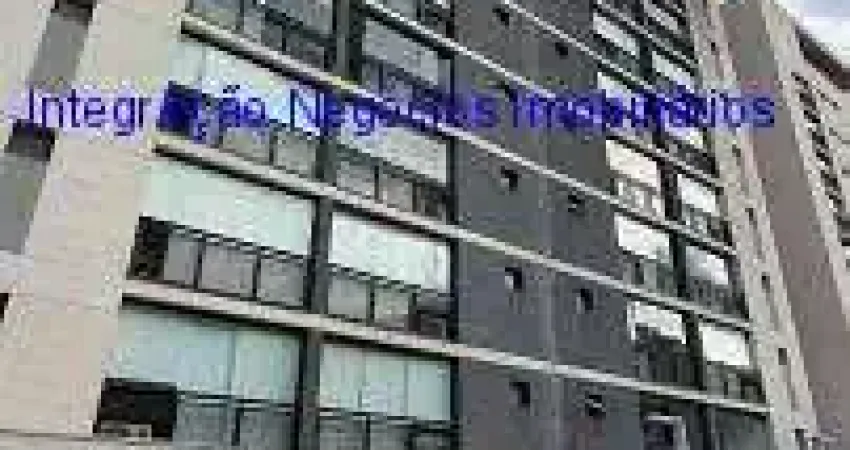 Apartamento 48m², 01 dormitório, 01 banheiro e 01 vaga na garagem.  Condomínio com portaria 24hrs, academia, piscina, bicicletário, sauna, spa, salão
