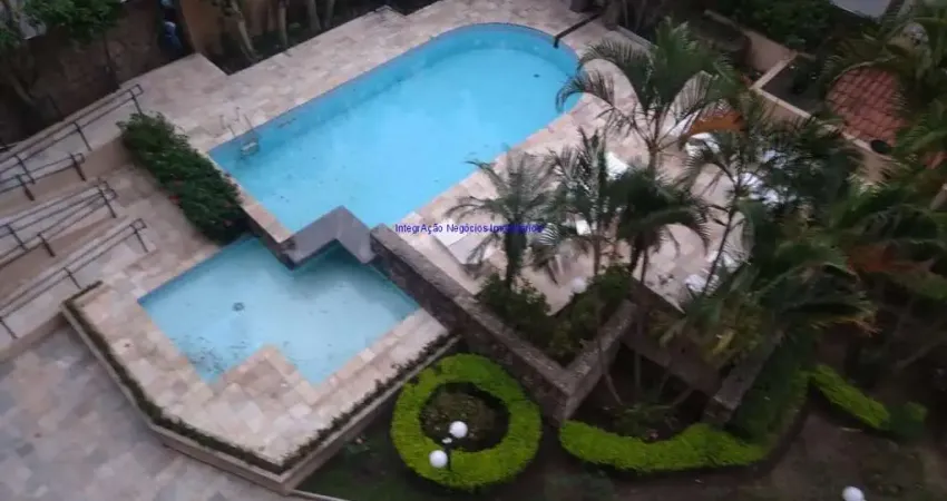 Apartamento 186m², 04 dormitórios (sendo 03 suítes), 04 banheiros e 03 vagas na garagem.  Condomínio com portaria, segurança 24hrs, piscina, salão de