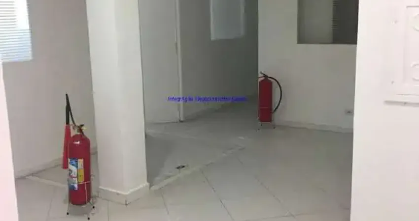 Conjunto Comercial 120 m², 04 salas e 02 banheiros.  Condomínio com recepção e segurança 24hrs.  Excelente localização
