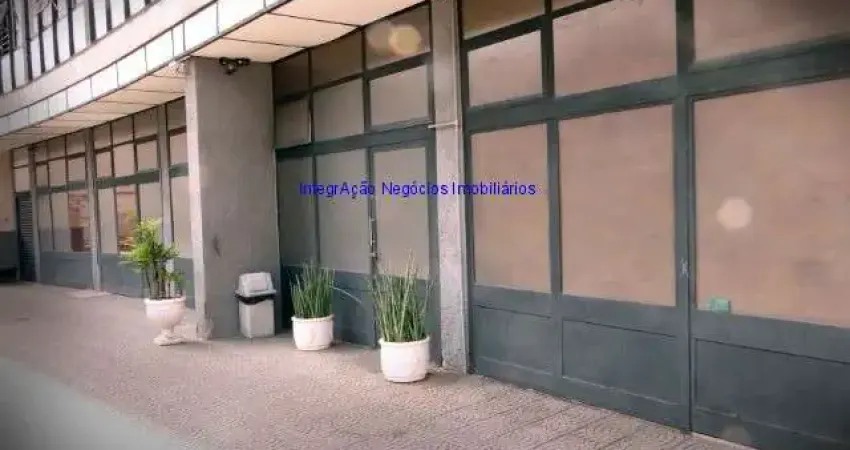 Conjunto Comercial 91m², 01 banheiro e 01 vaga na garagem.  Condomínio com recepção e segurança 24hrs.  Excelente localização.