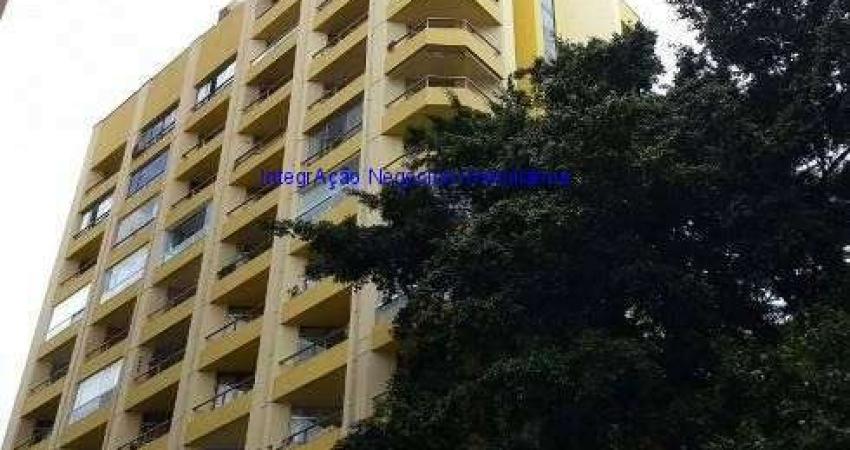 Apartamento Studio 35m², 01 dormitório, 01 banheiro e 01 vaga na garagem.  Condomínio com portaria 24hrs, piscina, salão de festa e churrasqueira.