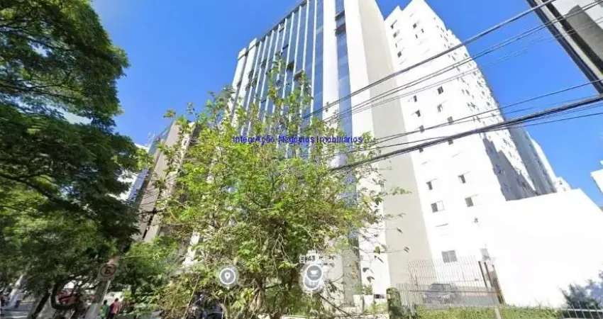 Conjunto Comercial 103,20m², 02 banheiros e 01 vaga na garagem.   Condomínio com recepção e segurança 24hrs.  Excelente localização