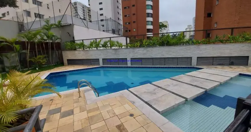 Apartamento 260m², 03 dormitórios (sendo suítes), 04 banheiros e 03 vagas na garagem.  Condomínio com portaria, segurança 24hrs, piscina, piscina infa