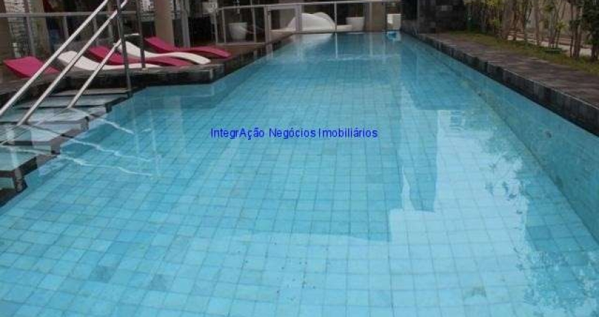 Apartamento Studio 22m², 01 dormitório, 01 banheiro e 01 vaga na garagem.  Condomínio com portaria, segurança 24hrs, piscina, salão de festa, espaço g
