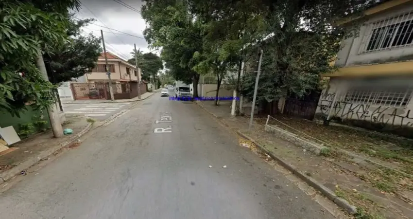 Terreno 288m².  Excelente localização entre a Rua Califórnia e Avenida dos Bandeirantes.   Todas as informações aqui anunciadas são fornecidas pelo
