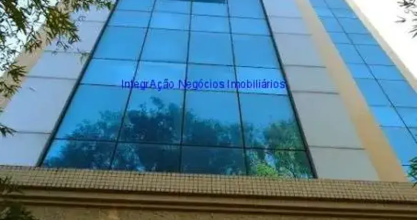Conjunto Comercial 90m², 02 salas, 04 banheiros e 02 vagas na garagem.  Condomínio com recepção.  Excelente localização entre as Ruas Doutor Cândido