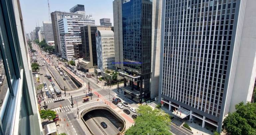 Condomínio com Segurança/Portaria.  Excelente localização à a 2 minutos andando para Estação do Metrô Paulista; Entre as Ruas Da Consolação,