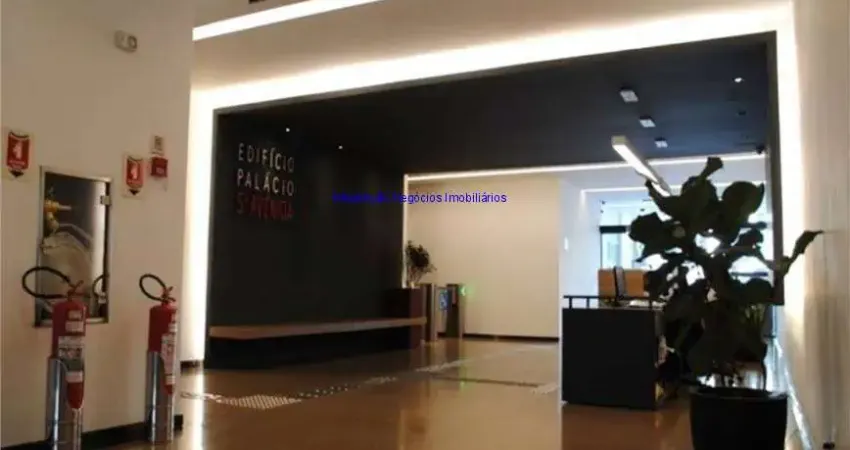 Sala Comercial 74m², 02 banheiros. Duas vagas disponíveis para venda.   Condomínio com recepção e segurança 24hrs.    Excelente localização