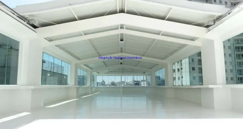Prédio comercial , área total construida 5.492,29 m², recepção com 105 m², dois elevadores, banheiros masculino, feminino e PNE,